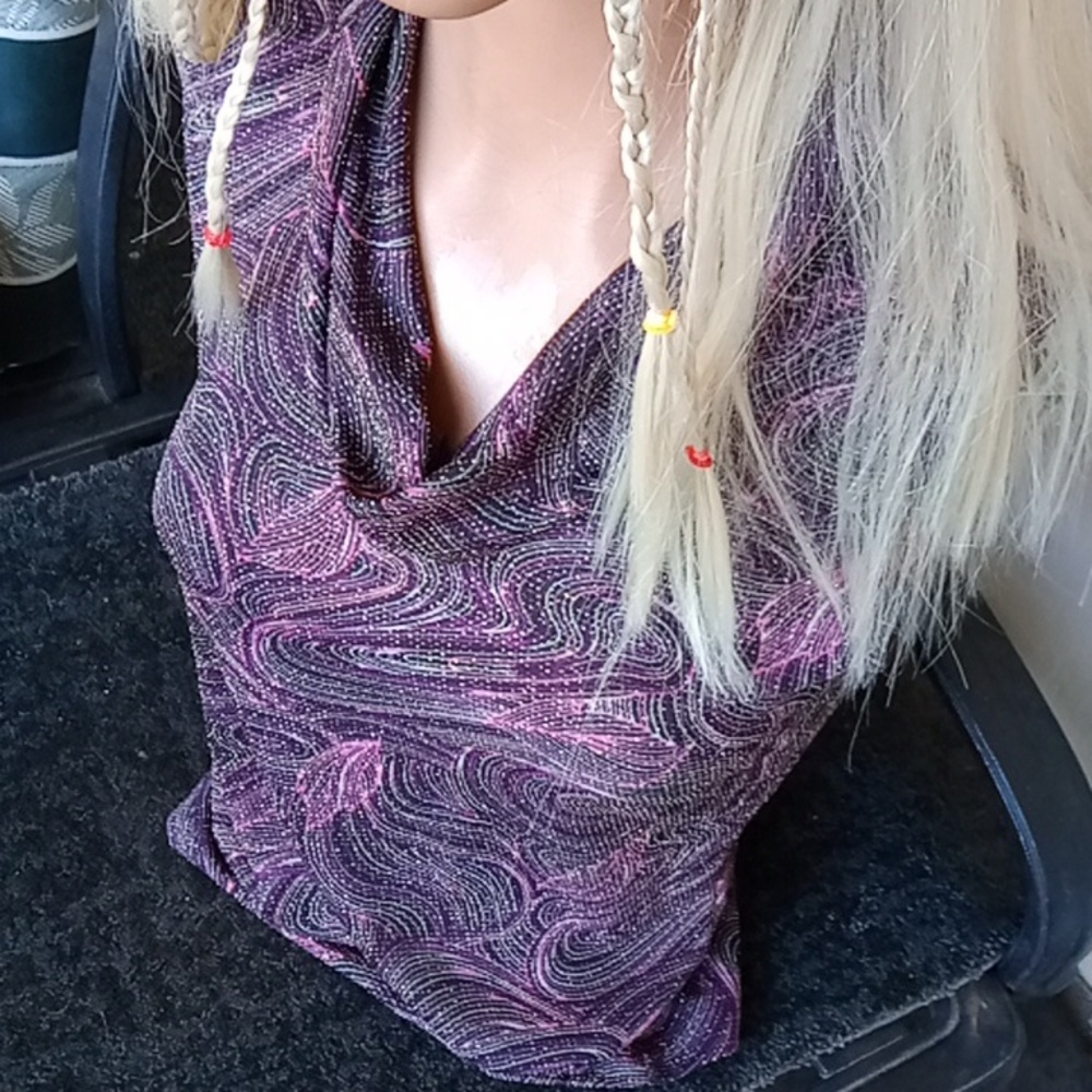 Sweet Baby Jane metallic paisley purple sleeveless cowl neck top. Small.